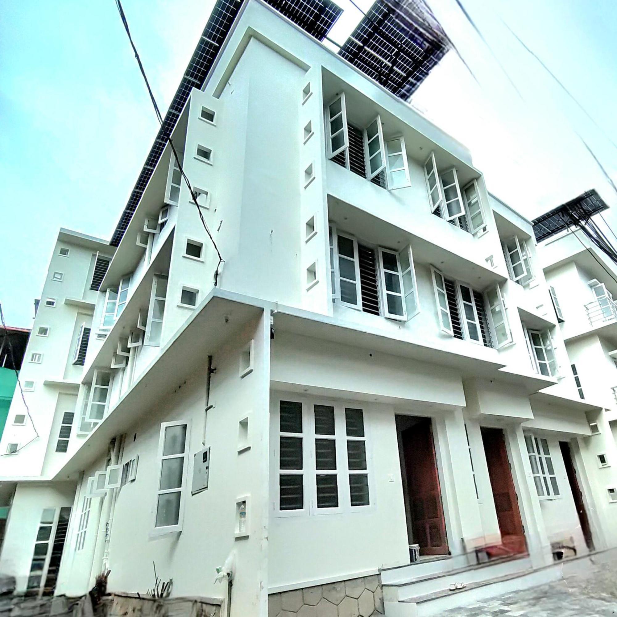 Sivasarass Rooms Thiruvananthapuram Exteriör bild